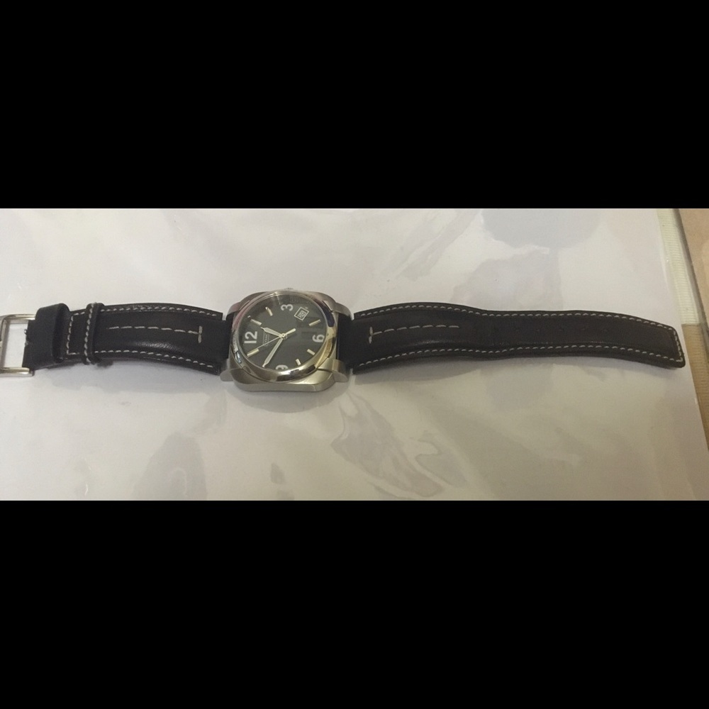 Coach Watch - Picture 6 of 6